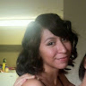 Meet your Posher, Alejandra